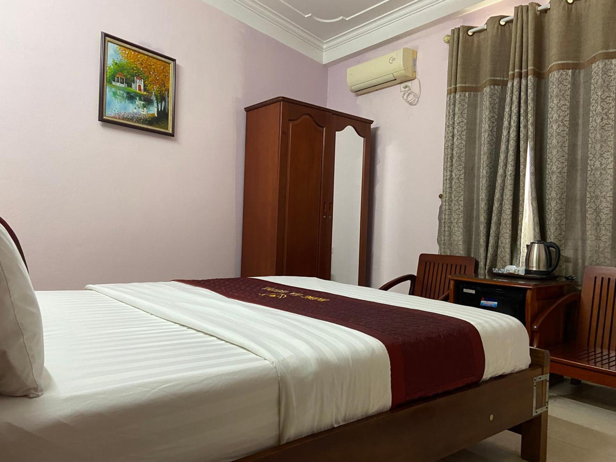Hong Ha Airport Hotel Thach Loi Esterno foto